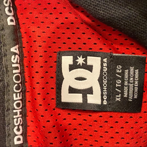 DC Hoodie - Picture 3 of 4